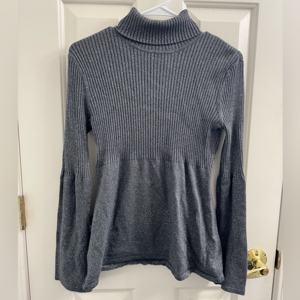 Willi Smith Gray Women's Sweater